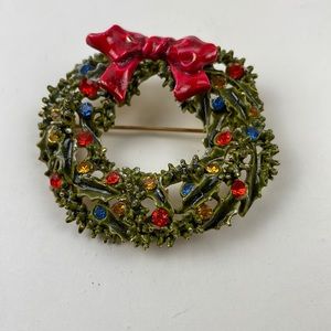 Vintage ARTHUR PEPPER ART Christmas Wreath Brooch Pin